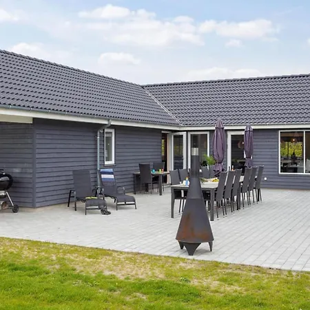 Villavilla 432 - Marielyst, Lollandfalstermon * Bøtø By